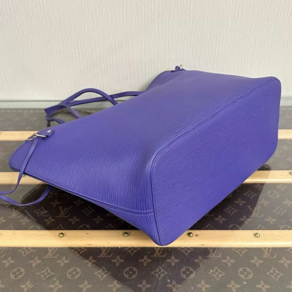 Louis Vuitton Women Pre-Loved Bag Very Good Condition